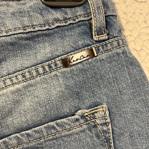 KanCan Ivanna Ultra High Waisted Mom shorts size 26 - Picture 10 of 15